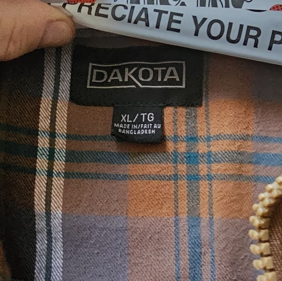 New, quilted Dakota work vest - Picture 1 of 6